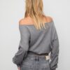 Asymmetrischer Strickpullover Asymmetrischer Strickpullover