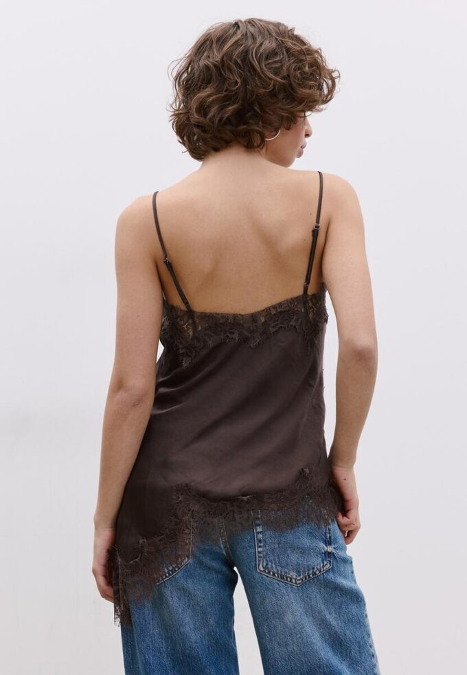 Asymmetrisches Spitzen-Oberteil mit Trägern