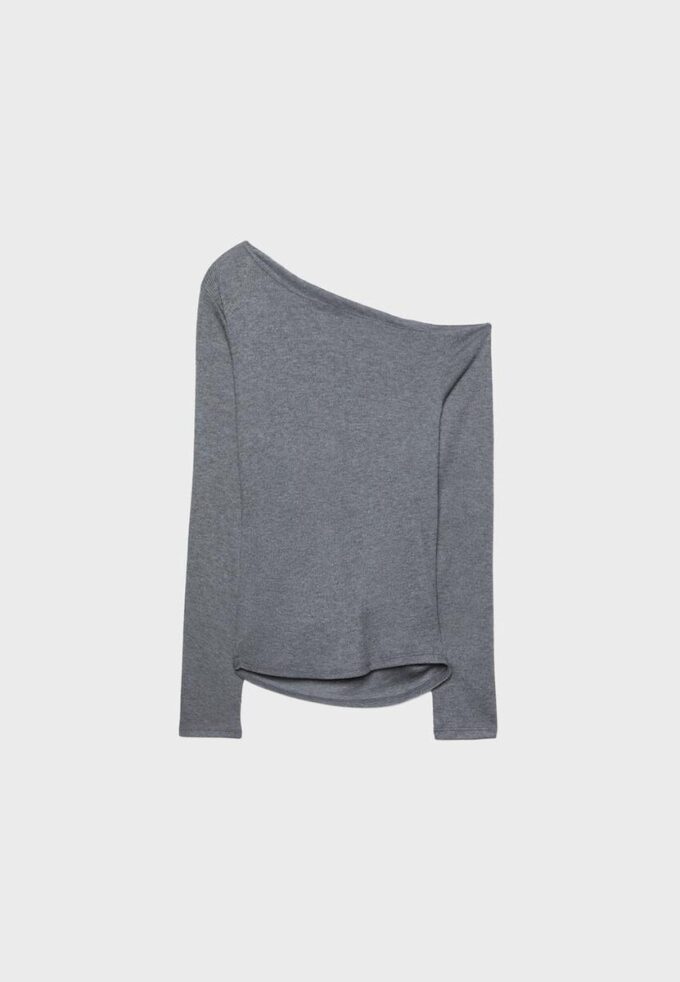Asymmetrisches T-Shirt mit gerafftem Detail Asymmetrisches T-Shirt mit gerafftem Detail