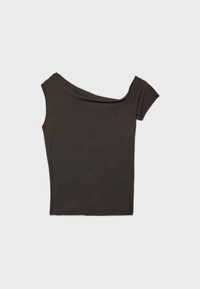 Asymmetrisches T-Shirt mit Knöpfen Asymmetrisches T-Shirt mit Knöpfen