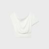 Asymmetrisches T-Shirt mit Nieten Asymmetrisches T-Shirt mit Nieten