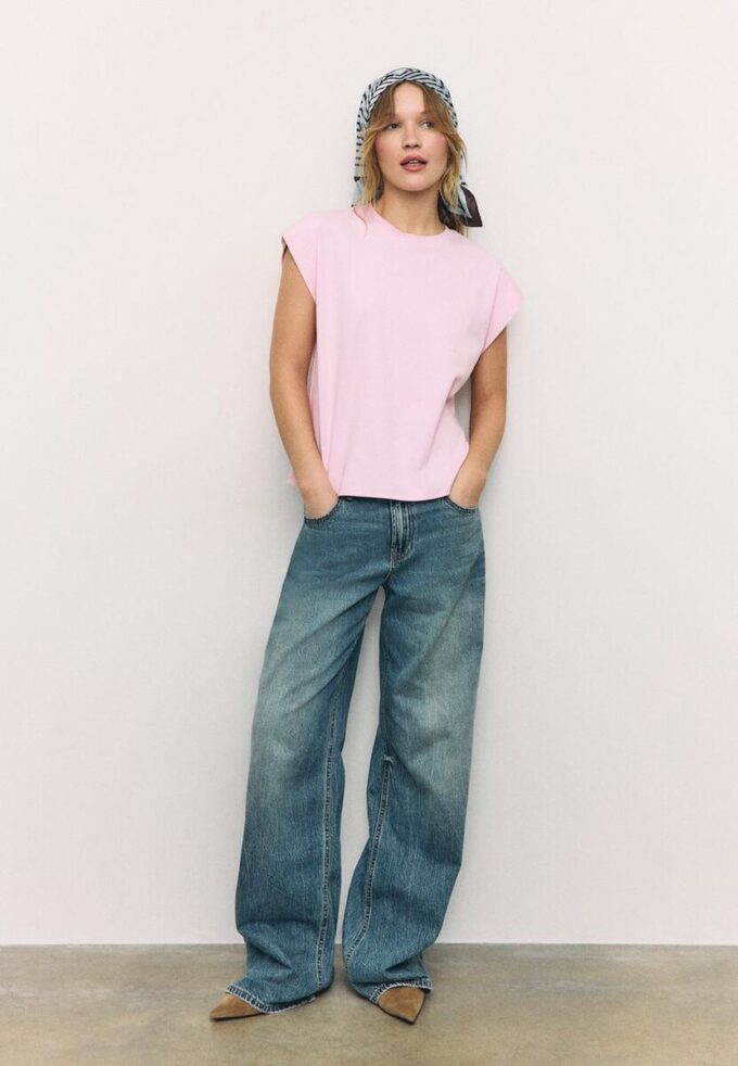 B06 Basics T-Shirt mit überschnittenen Schultern B06 Basics T-Shirt mit überschnittenen Schultern