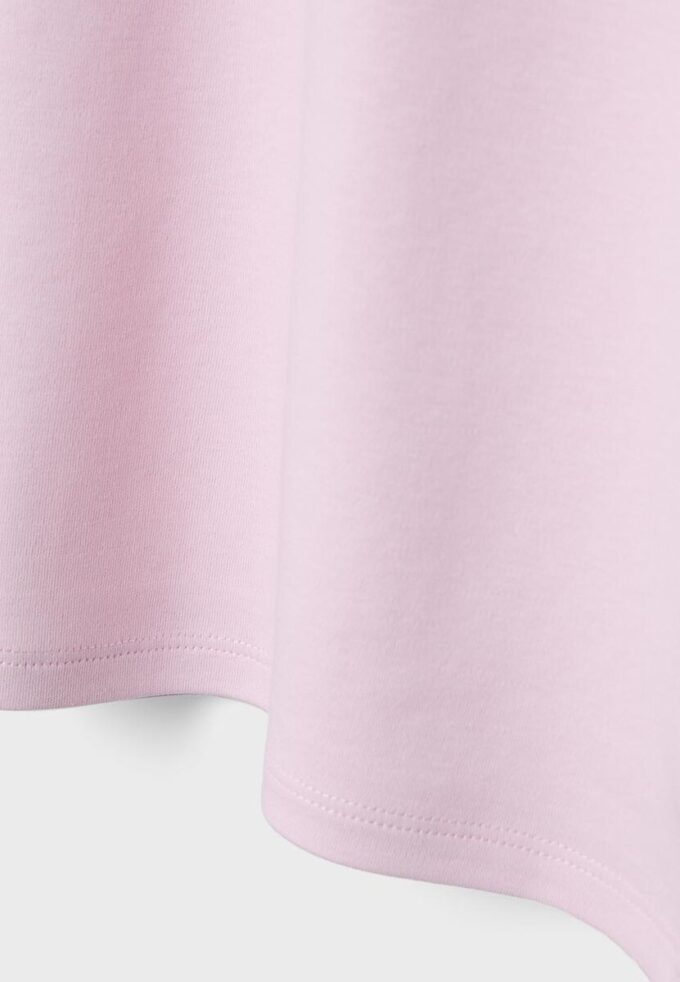 B06 Basics T-Shirt mit überschnittenen Schultern B06 Basics T-Shirt mit überschnittenen Schultern