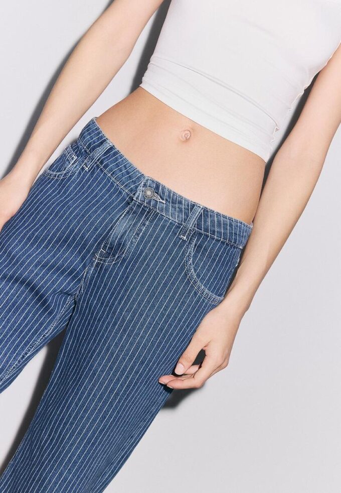 Baggy-Jeans mit Streifen und mittlerer Leibhöhe Baggy-Jeans mit Streifen und mittlerer Leibhöhe