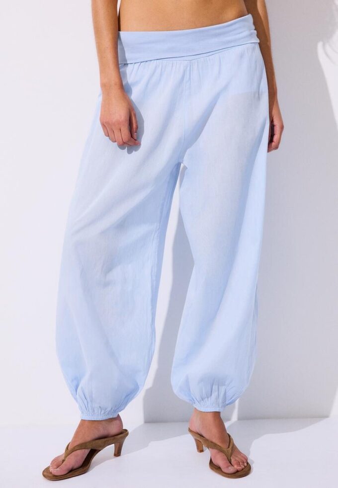 Ballonhose mit umgeschlagenem Bund Ballonhose mit umgeschlagenem Bund