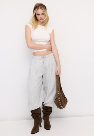 Basics gerafftes, figurbetontes T-Shirt