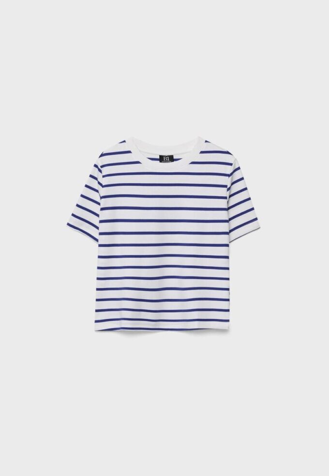 Basics Heavyweight gestreiftes T-Shirt in Regular Fit Basics Heavyweight gestreiftes T-Shirt in Regular Fit