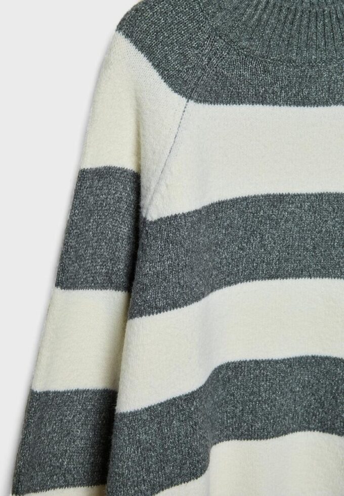 Basics-Strickpullover Basics-Strickpullover