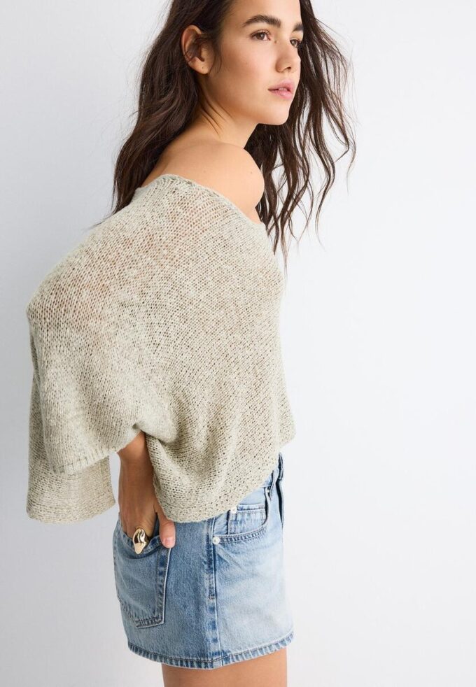 Basics-Strickpullover im Cape-Stil