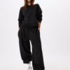 Basics-Sweatshirt mit schulterfreiem Ausschnitt