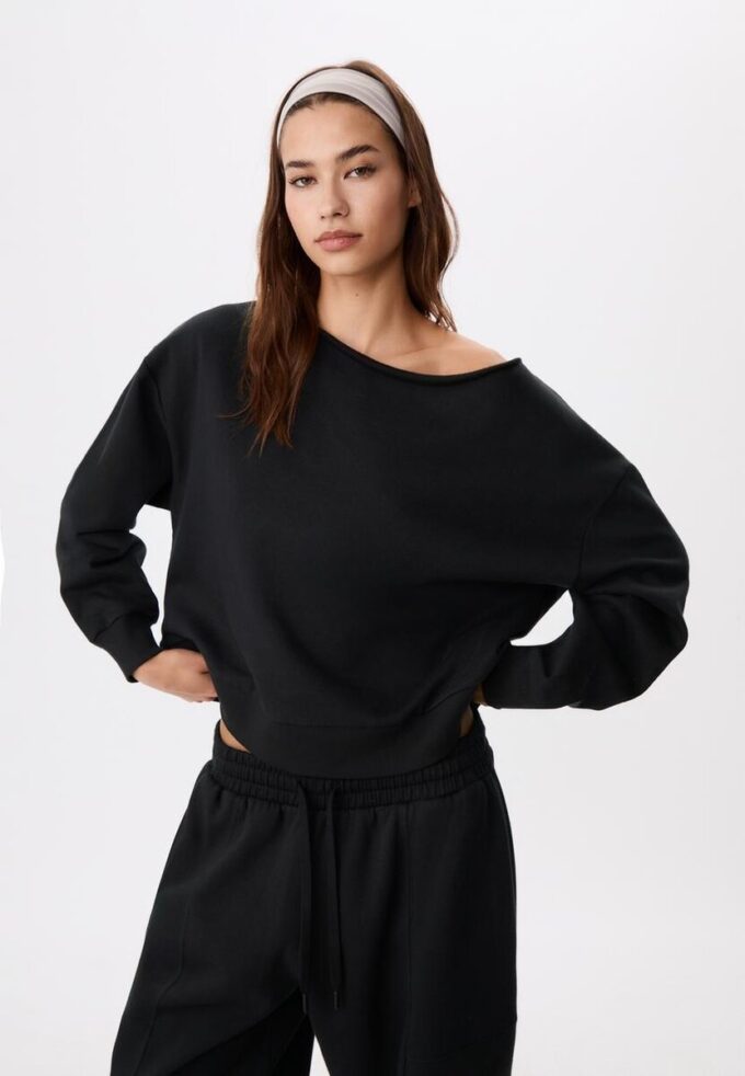 Basics-Sweatshirt mit schulterfreiem Ausschnitt