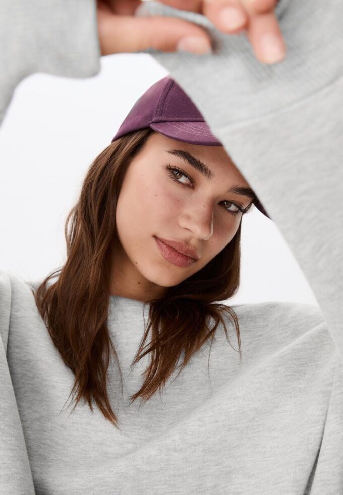 Basics-Sweatshirt mit schulterfreiem Ausschnitt
