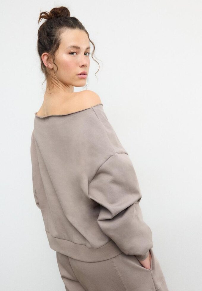Basics-Sweatshirt mit schulterfreiem Ausschnitt