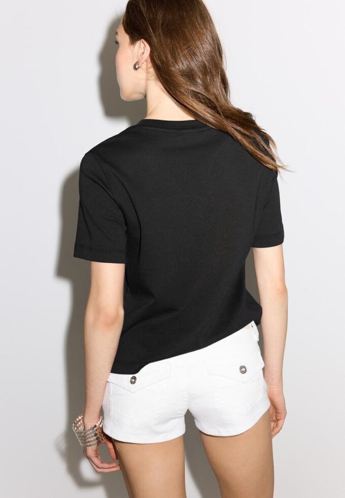 Basics-T-Shirt mit normaler Passform und schwerem Stoff Basics-T-Shirt mit normaler Passform und schwerem Stoff