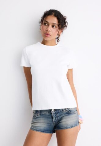 Basics-T-Shirt mit normaler Passform und Soft Touch-Gefühl