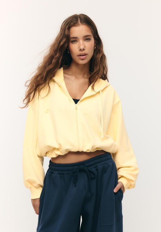 Bedrucktes Bomber-Sweatshirt mit Kapuze Bedrucktes Bomber-Sweatshirt mit Kapuze