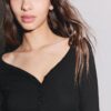 Bluse mit Knöpfen