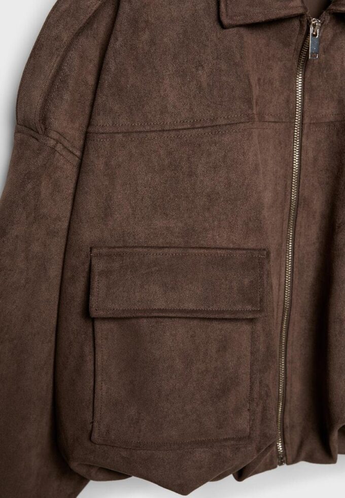 Bomberjacke aus Kunstwildleder Bomberjacke aus Kunstwildleder