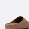 Clogs aus Kunstwildleder