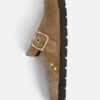 Clogs aus Spaltveloursleder mit Schnalle