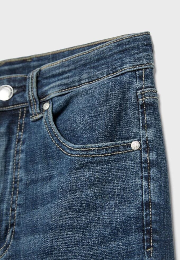 D09 Super High-Waist Skinny Jeans D09 Super High-Waist Skinny Jeans