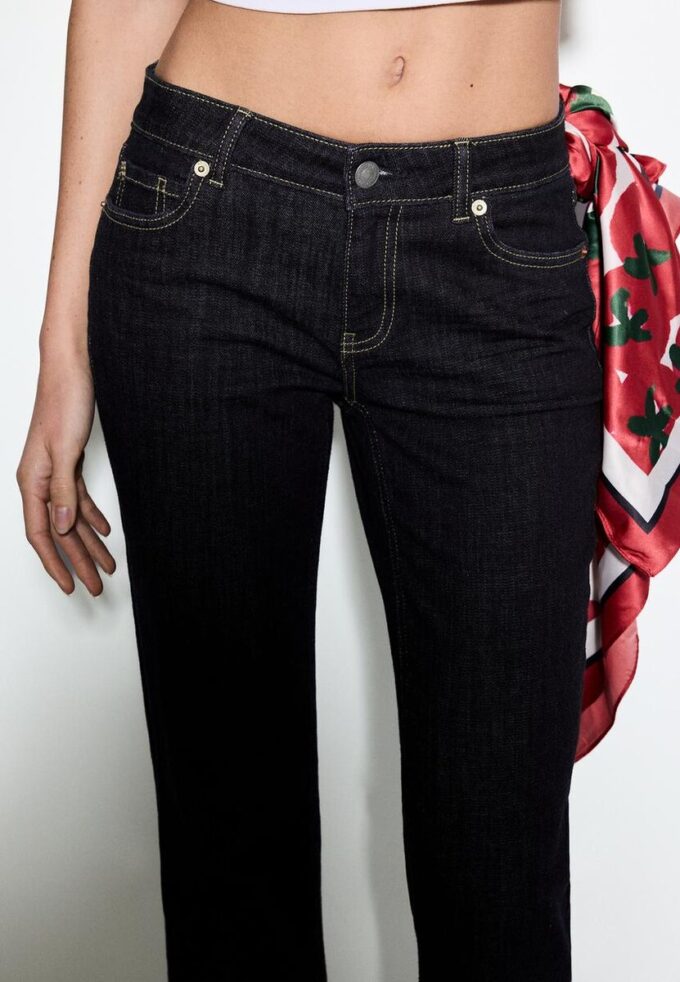 D67 Slim-Fit-Bootcut-Jeans D67 Slim-Fit-Bootcut-Jeans