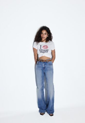 D68 Boot-Cut-Jeans mit Gürtel