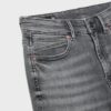 D74 Flared Jeans mit Schlitz D74 Flared Jeans mit Schlitz