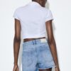 D75 Shorts aus zerrissenem Denim D75 Shorts aus zerrissenem Denim