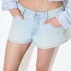 D79 Shorts mit niedriger Taille