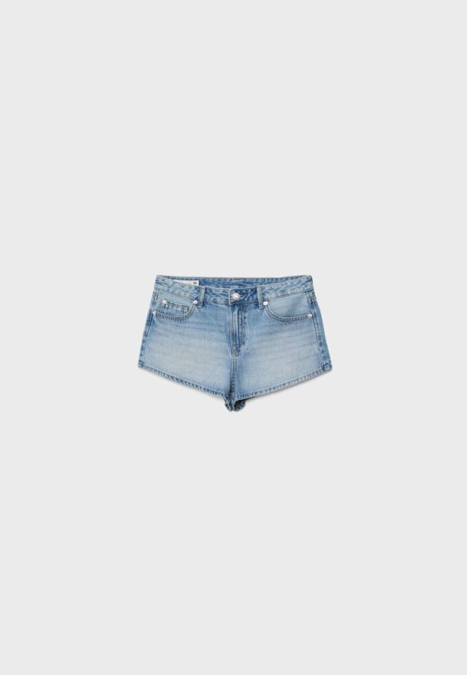 D79 Shorts mit niedriger Taille D79 Shorts mit niedriger Taille