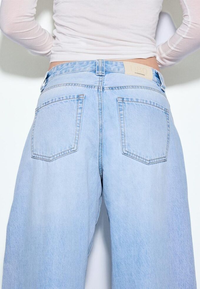 D80 Barrel Fit Jeans D80 Barrel Fit Jeans