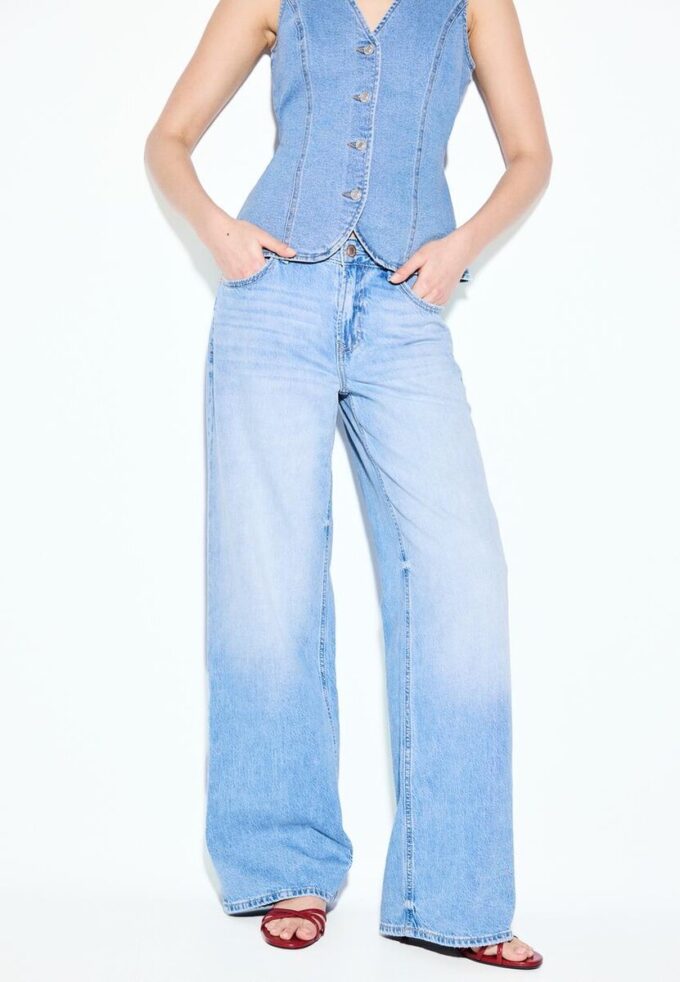 D91 Low-Waist-Jeans mit Wide Leg D91 Low-Waist-Jeans mit Wide Leg