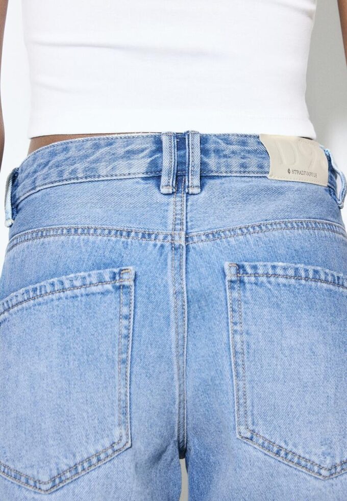 D93 Lange Jeans-Shorts D93 Lange Jeans-Shorts