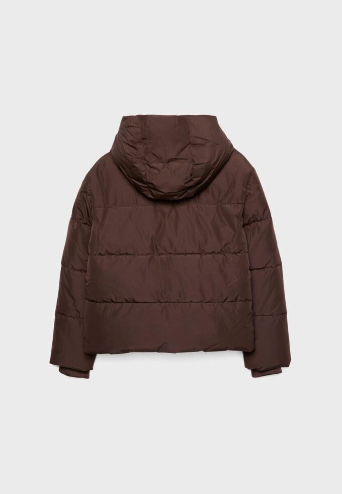 Einfache Daunenjacke mit Kapuze Einfache Daunenjacke mit Kapuze