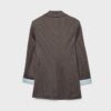 Einfacher gestreifter Blazer aus Basics