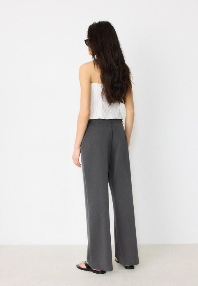 Elegante Hose mit geradem Bein Elegante Hose mit geradem Bein