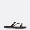 Flache Sandalen mit Steinverzierung Flache Sandalen mit Steinverzierung