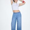Fließende Denim-Hose mit Kordelzug Fließende Denim-Hose mit Kordelzug