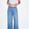 Fließende Denim-Hose mit Kordelzug Fließende Denim-Hose mit Kordelzug