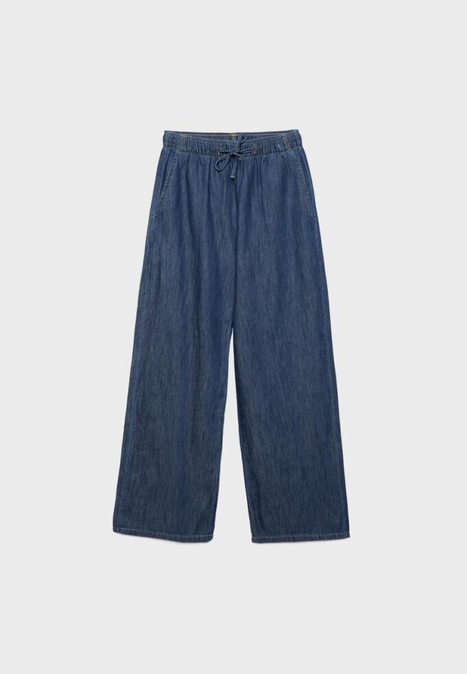Fließende Denim-Hose mit Kordelzug Fließende Denim-Hose mit Kordelzug