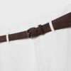 Fließende, elegante Hose mit geradem Bein und Gürtel Fließende, elegante Hose mit geradem Bein und Gürtel