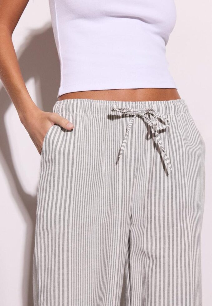 Fließende, gestreifte Leinen-Mischung-Hose Fließende, gestreifte Leinen-Mischung-Hose