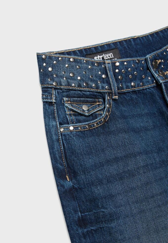 Gerade Jeans mit Nietenbund Gerade Jeans mit Nietenbund
