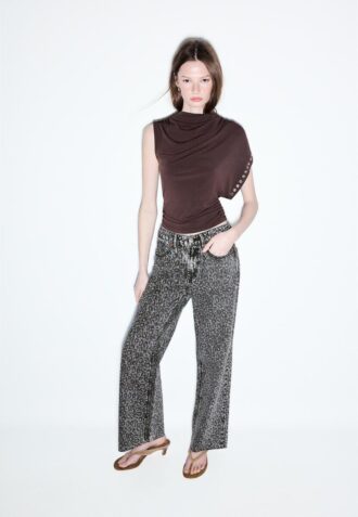 Gerade Jeans mit Wide Leg und Leopardenmuster