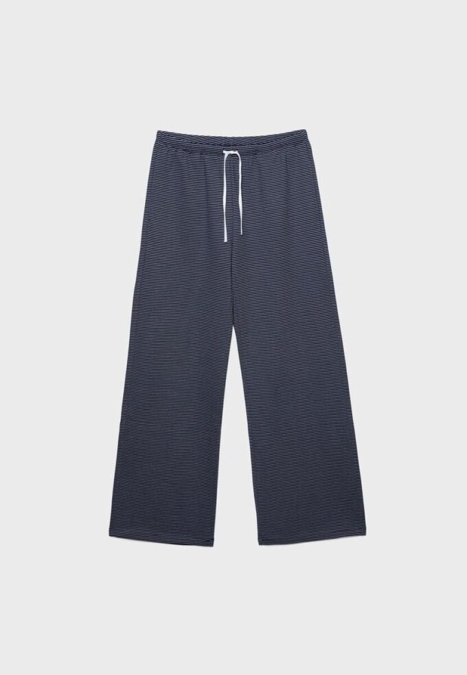 Gestreifte Jogginghose mit Wide Leg-Bein Gestreifte Jogginghose mit Wide Leg-Bein