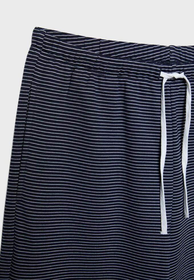 Gestreifte Jogginghose mit Wide Leg-Bein Gestreifte Jogginghose mit Wide Leg-Bein