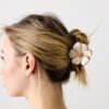 Haarspange mit Metallblume