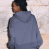 Hoodie mit Nieten und Stickerei Hoodie mit Nieten und Stickerei
