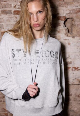Hoodie mit Strasssteinen